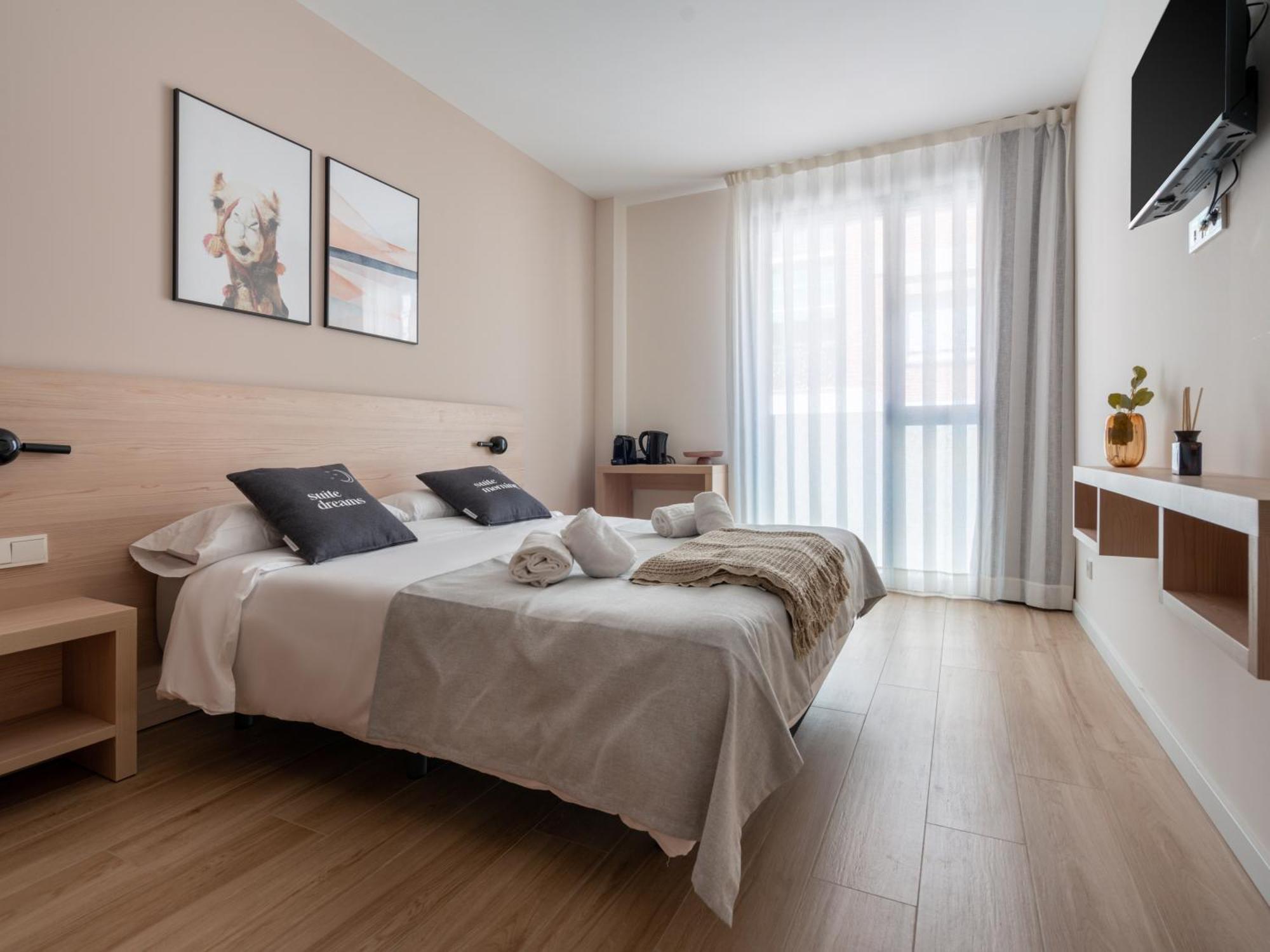 limehome Barcelona Carrer de Besalú 82 Exterior foto