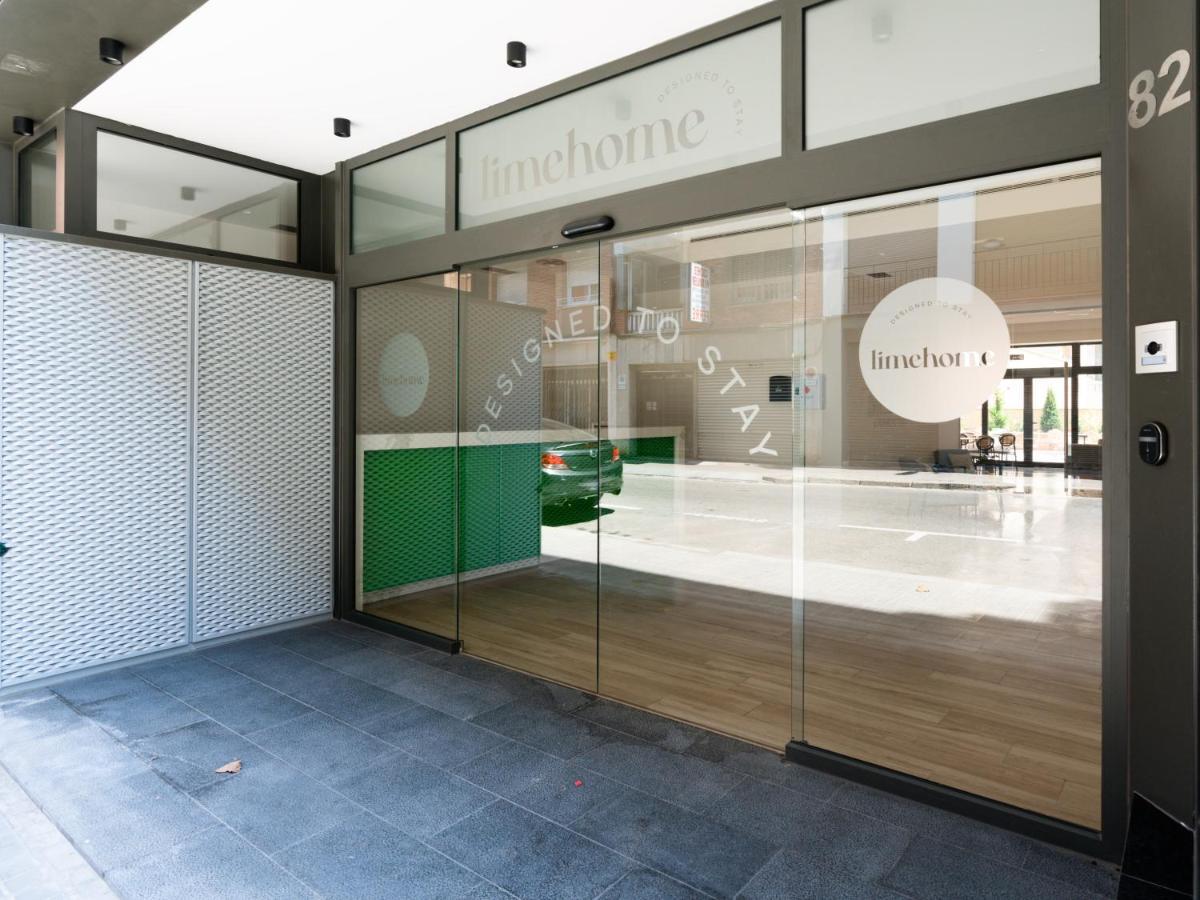 limehome Barcelona Carrer de Besalú 82 Exterior foto